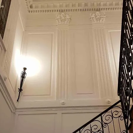 La Maison Des Dentelliers Bed and Breakfast Καλέ