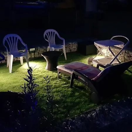 לינה וארוחת בוקר La Maison Des Dentelliers 3*