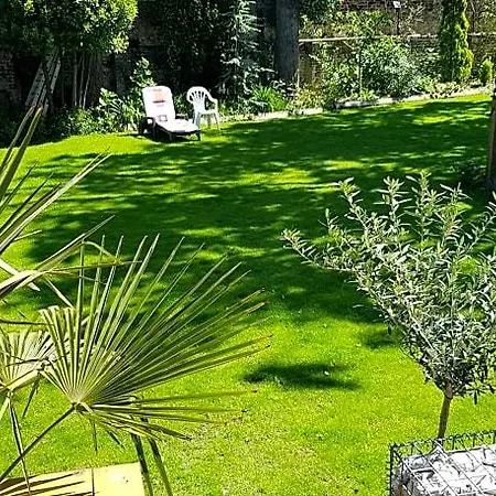 Bed and Breakfast La Maison Des Dentelliers